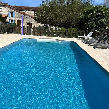 Le Petit Bijou Bed & Breakfast Saint-Fraigne Luaran gambar