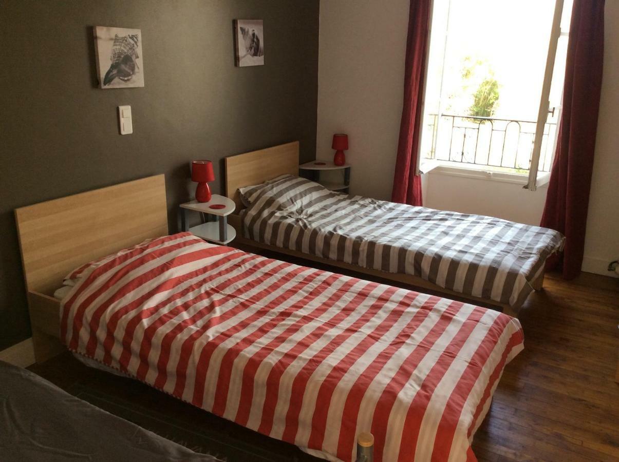Le Petit Bijou Bed & Breakfast Saint-Fraigne Luaran gambar